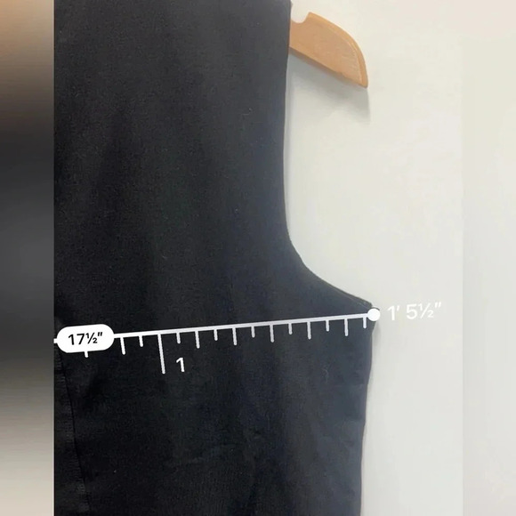 lovers of hYOUmanity Best Things in Life Crop Muscle Tank Size Small - Picture 7 of 8